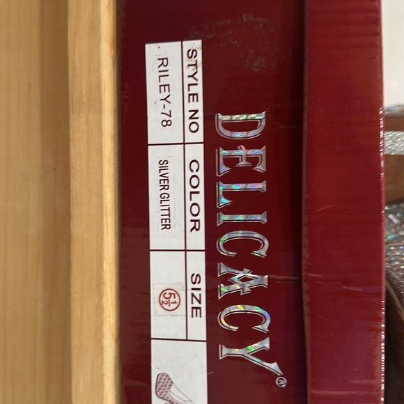 Silver Glitter/ Gem high heels - Picture 2 of 4